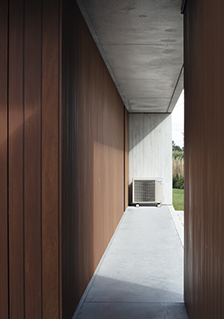 RXJ42-50A9_regular logo_003.tif